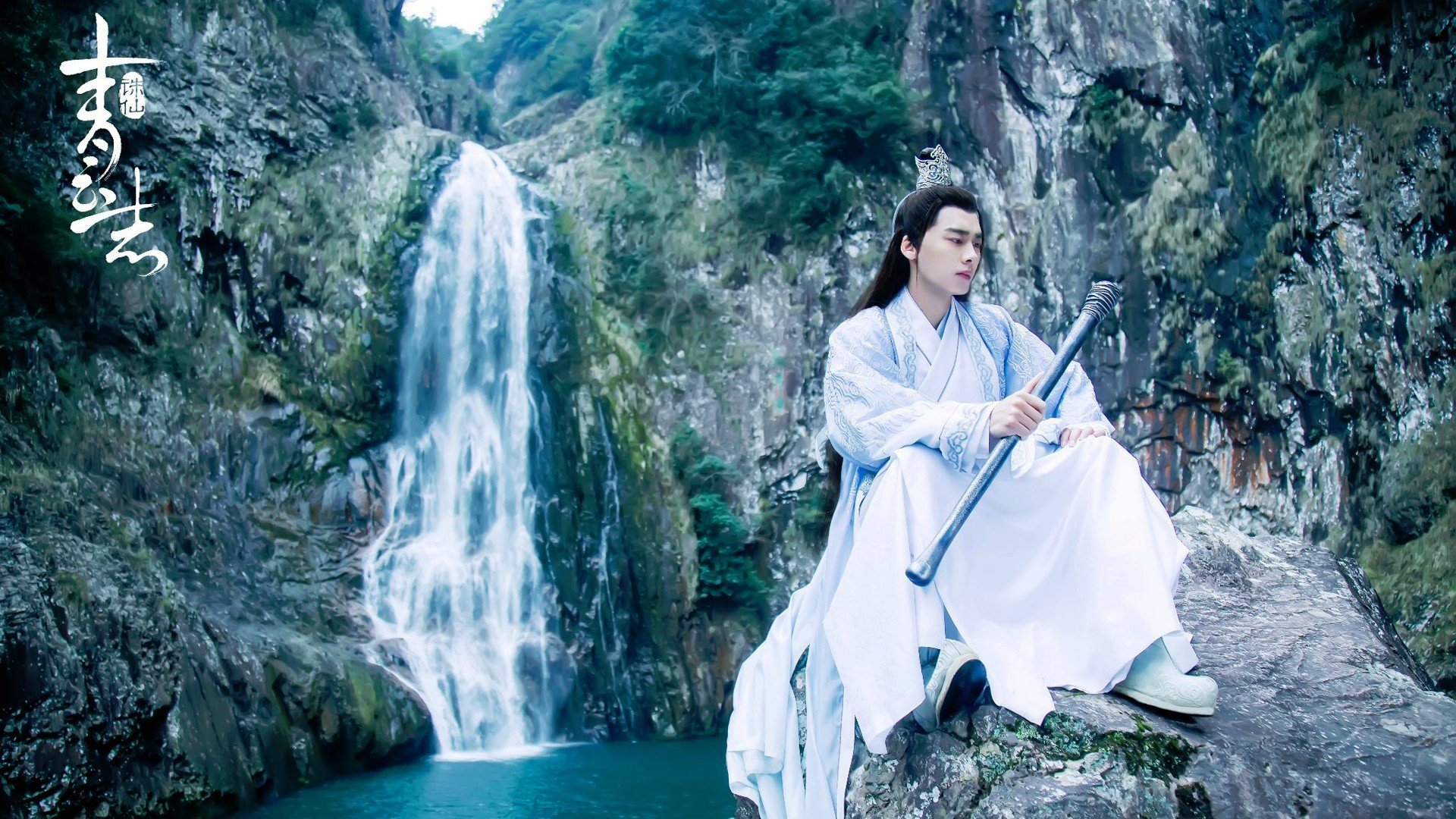 华体会手机网站-国际热身赛U23国足逆袭 球迷情绪振奋，国足热身赛30万