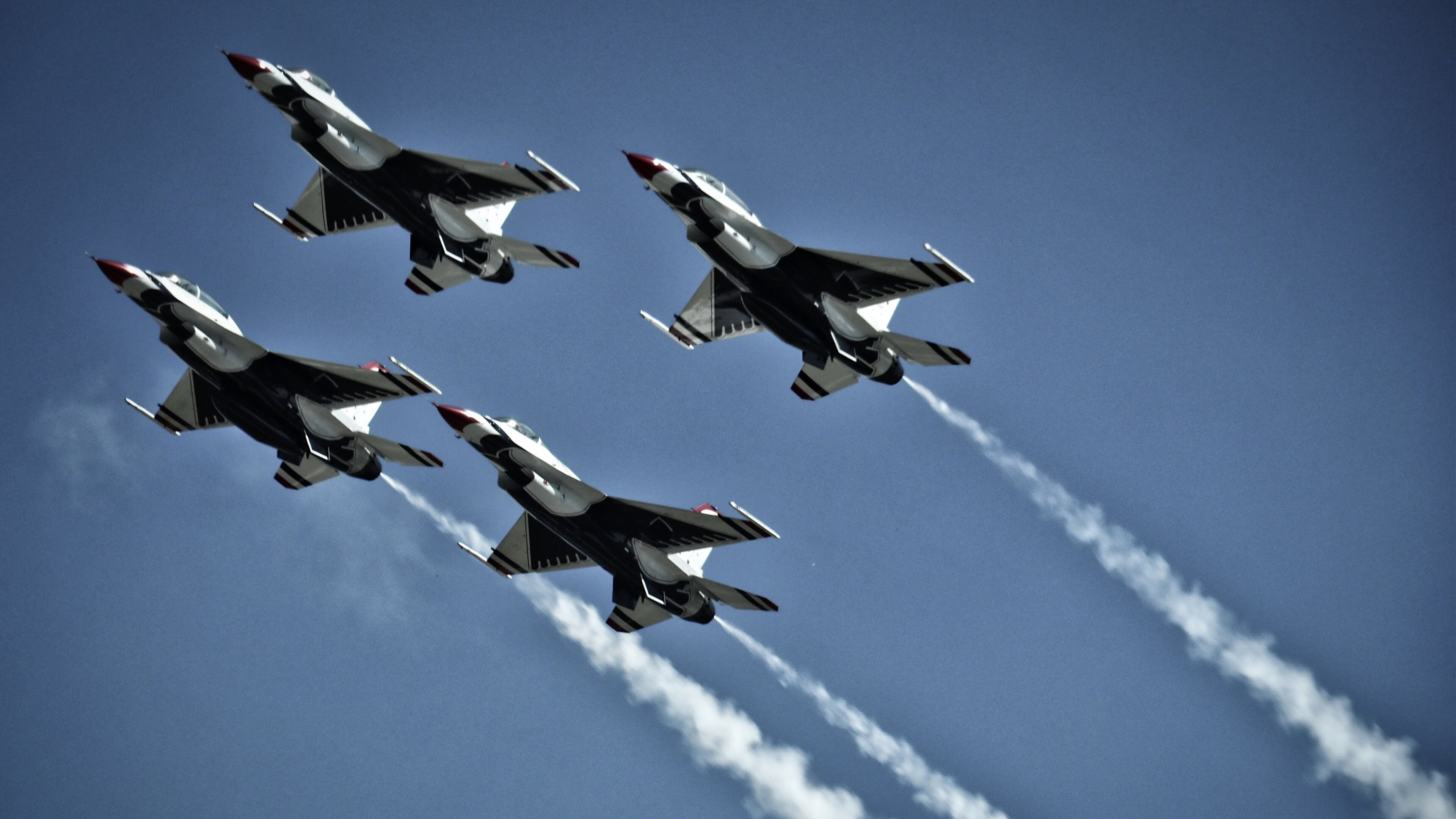 边锋突破次数减少是否代表整体战术收缩,边锋教学