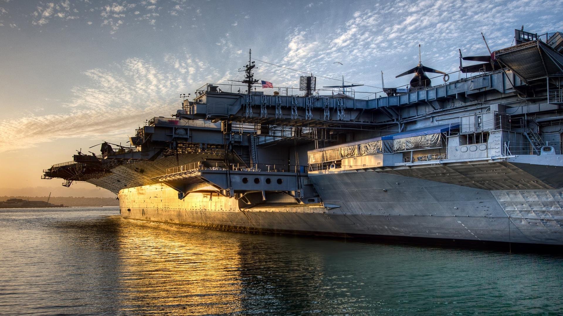 高强度对抗赛检验身体极限教练注重恢复安排，高强度对抗运动